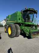 2016 John Deere S680 Image