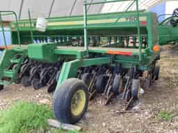 1991 John Deere 750 Image