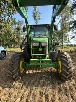 2022 John Deere 6105E Image