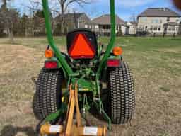 1999 John Deere 790 Image