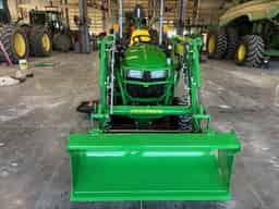 2024 John Deere 2032R Image