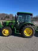 2022 John Deere 5075E Image