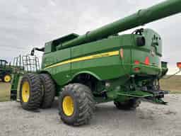 2021 John Deere S780 Image