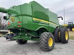 2021 John Deere S780 Image