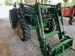 2013 John Deere 5085E Image