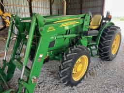 2013 John Deere 5085E Image