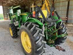 2013 John Deere 5085E Image