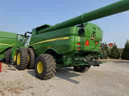 2024 John Deere S780 Image