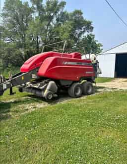 2013 Massey Ferguson 2150 Image