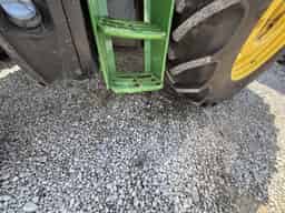 2024 John Deere 6105E Cab Image