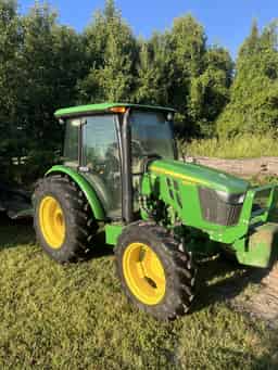 2021 John Deere 5075E Image