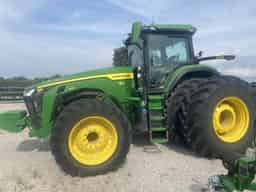 2023 John Deere 8R 410 Image