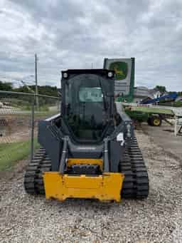 2024 John Deere 325G Image