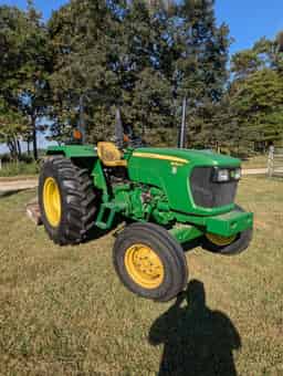 2014 John Deere 5055D Image