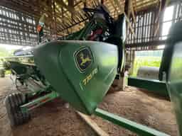 2019 John Deere 735FD Image