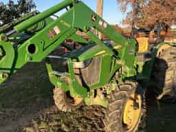 2015 John Deere 5075E Image