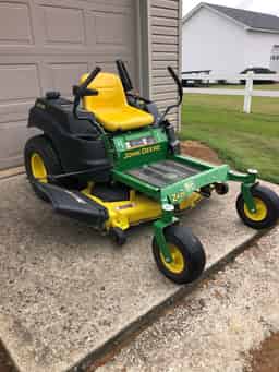 2015 John Deere Z425 Image