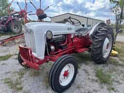 1956 Ford 640 Image