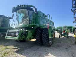 2024 John Deere S780 Image