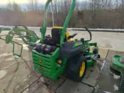 2017 John Deere Z915E Image