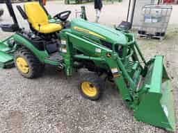 2016 John Deere 1025R Image