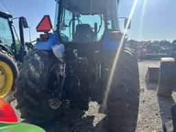 2014 New Holland TS6.140 Image