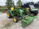 2022 John Deere 3032E Image