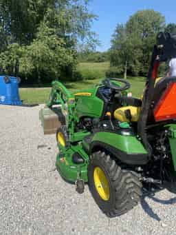 2019 John Deere 1025R Image