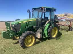 2016 John Deere 5085E Image