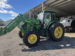 2018 John Deere 6105E Image