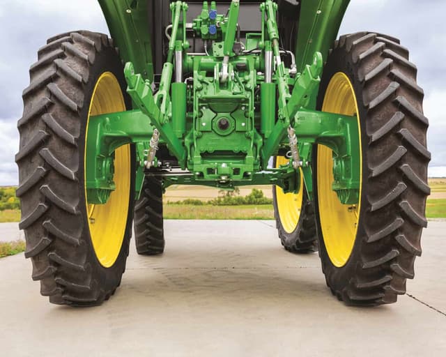 John Deere 6120EH