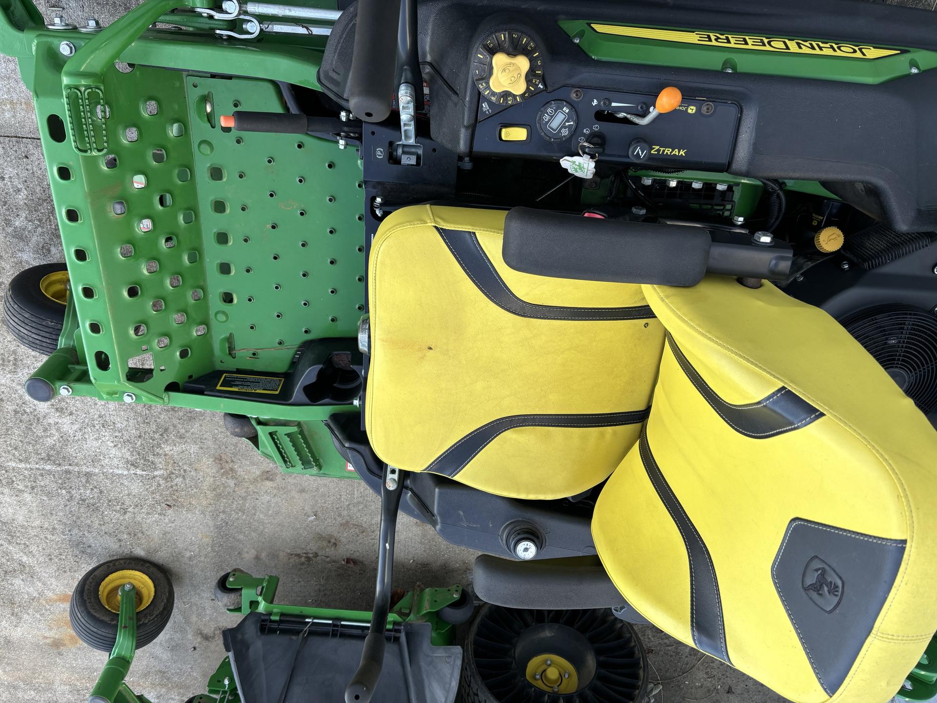 2021 John Deere Z960M Image