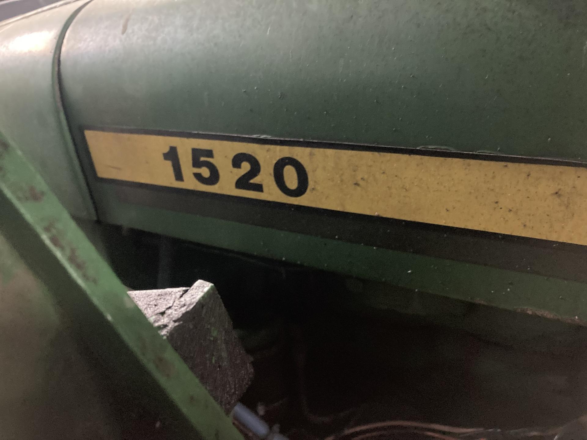 1968 John Deere 1520