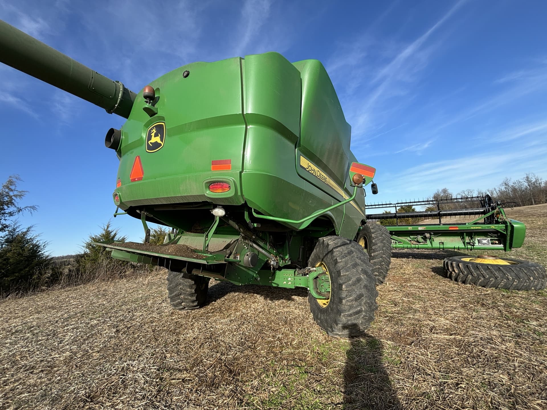 2015 John Deere S690 Image