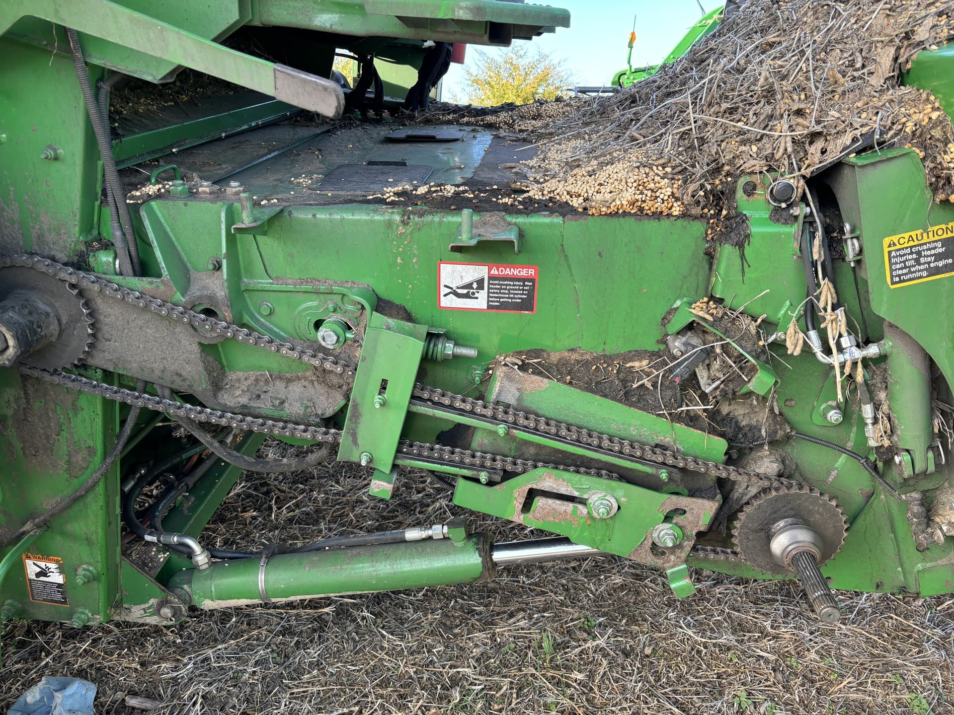 2015 John Deere S690 Image