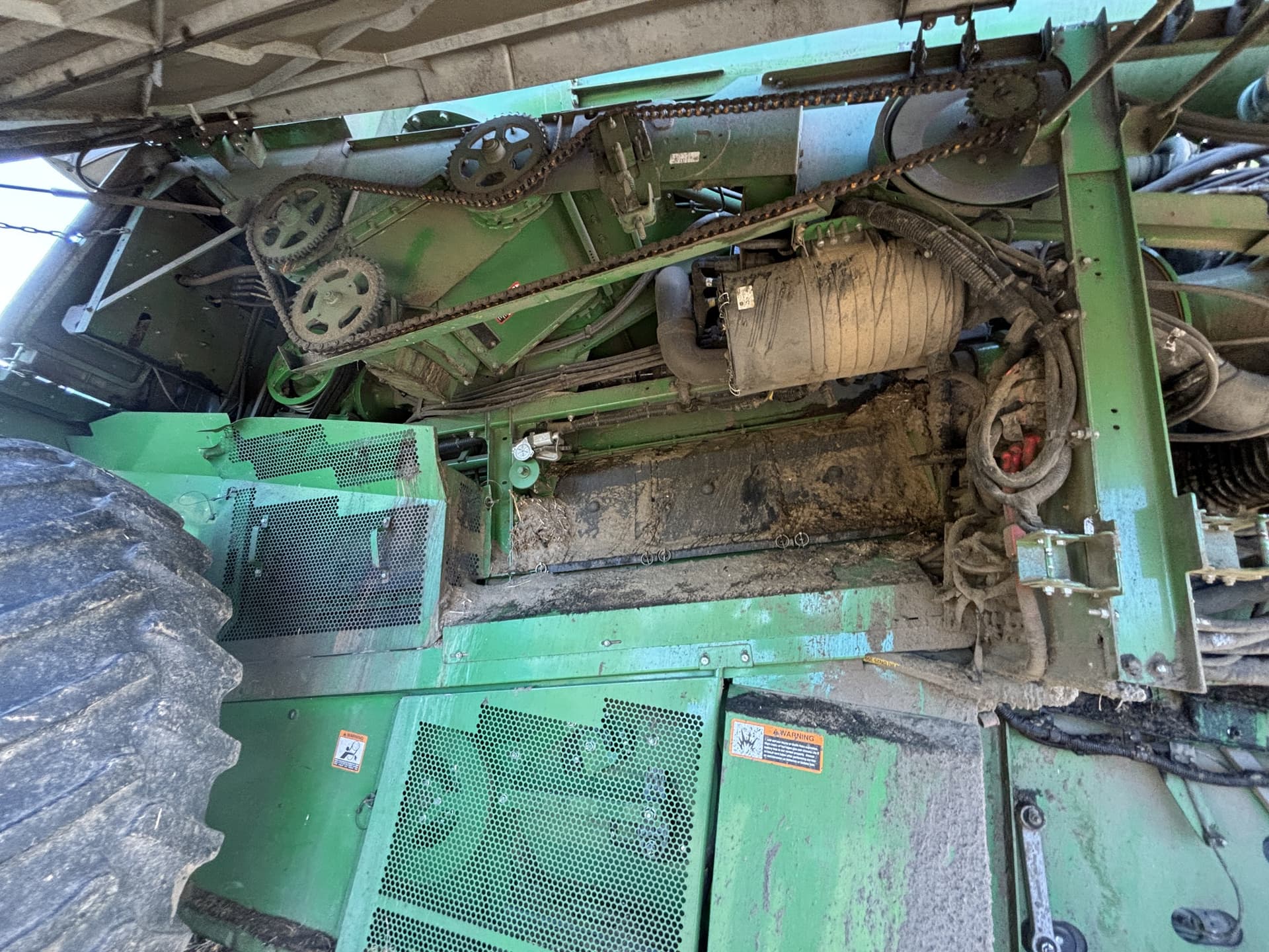 2015 John Deere S690 Image