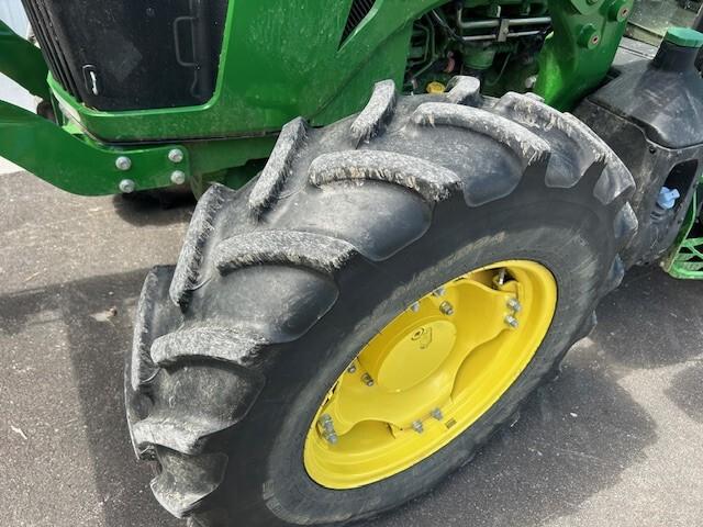 2019 John Deere 5090M Image