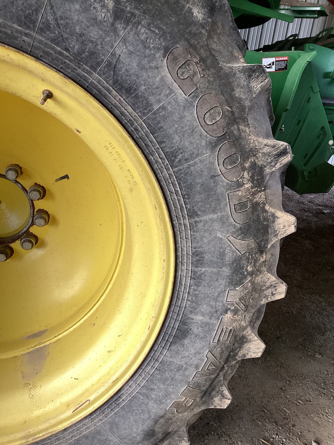 2012 John Deere S680 Image