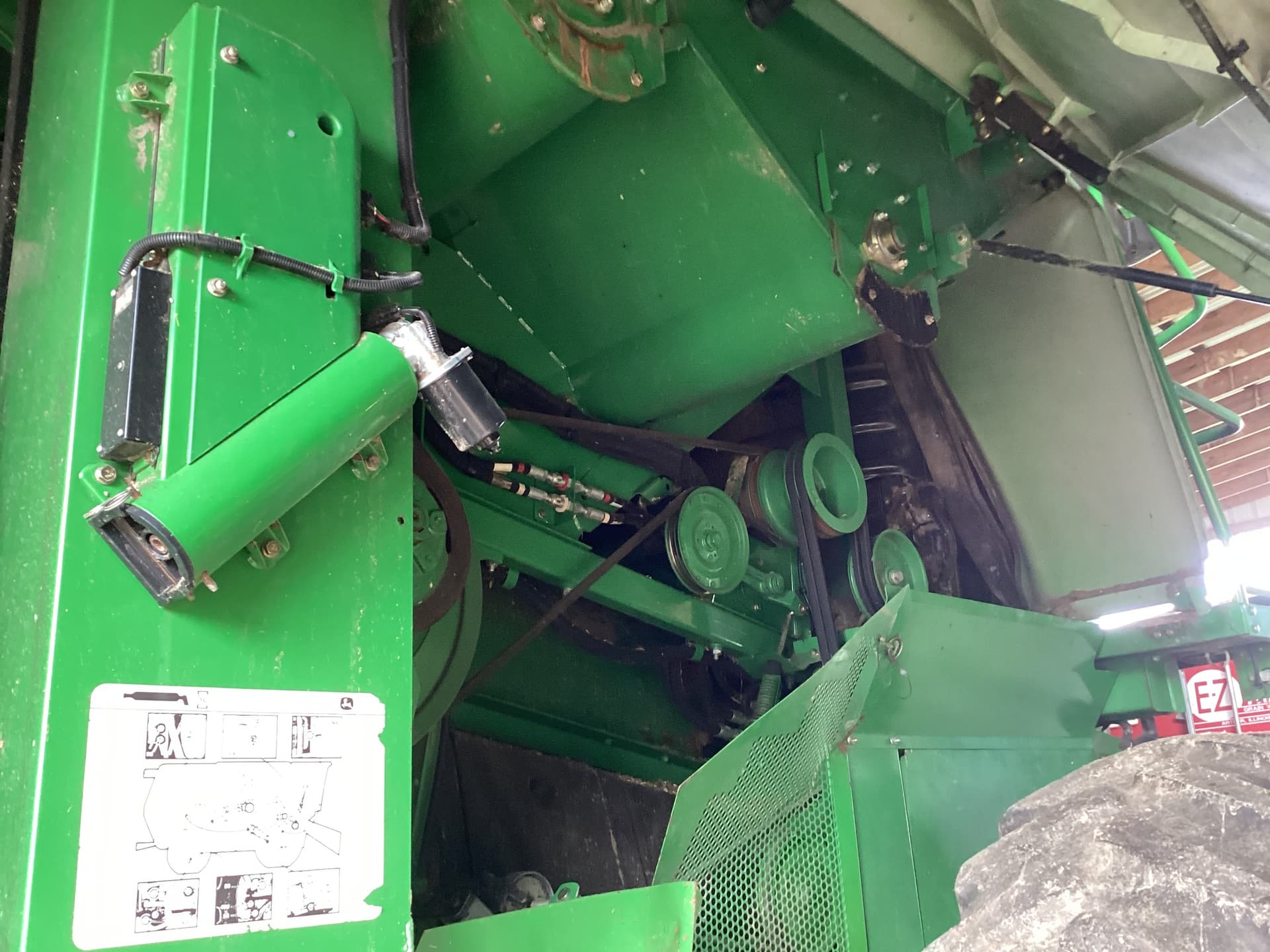 2012 John Deere S680 Image