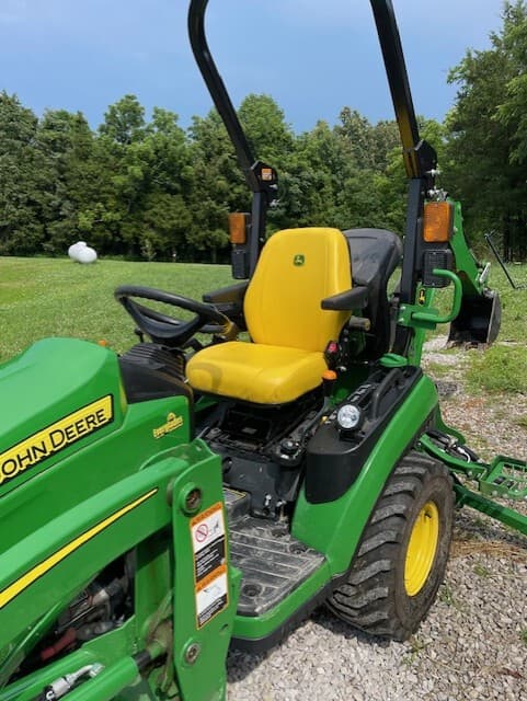2021 John Deere 1025R Image