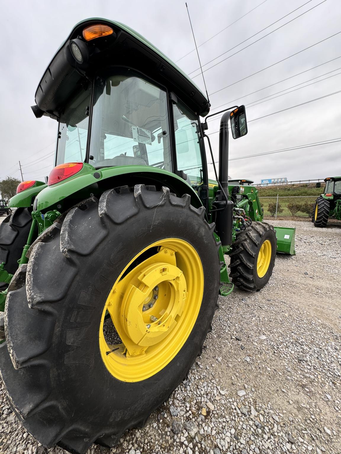 2023 John Deere 6105E cab