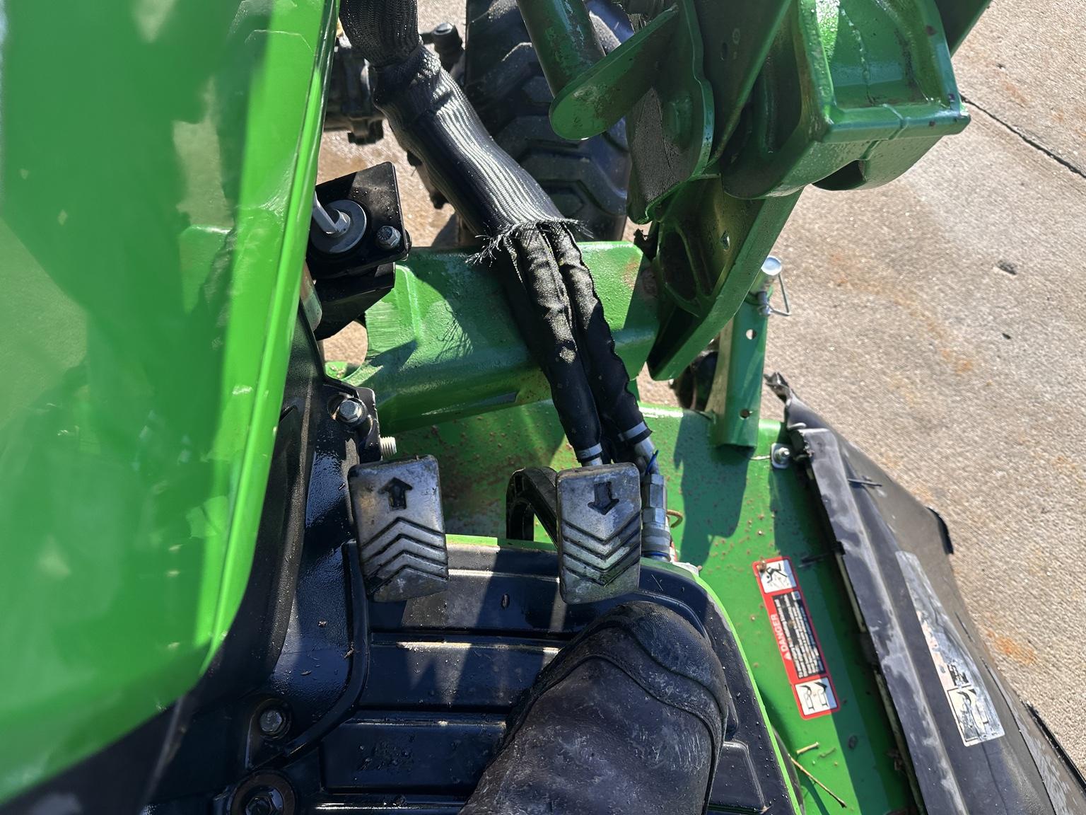 2021 John Deere 1025R Image