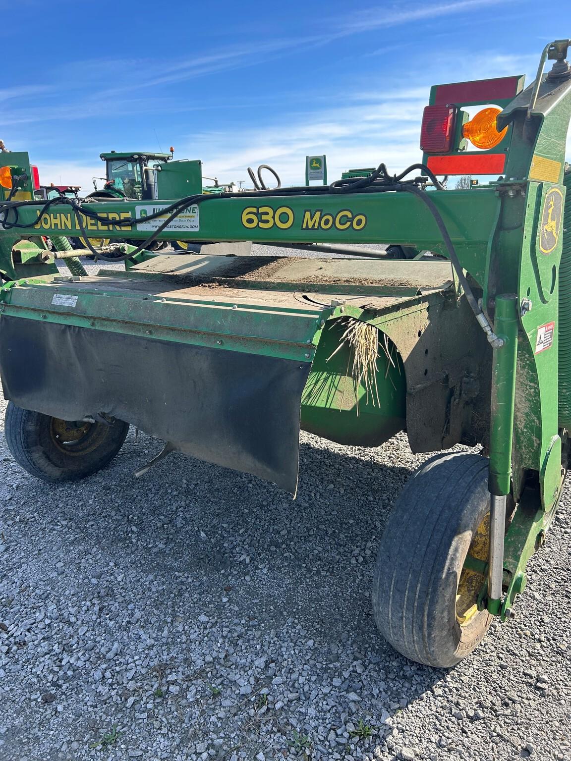 2014 John Deere 630