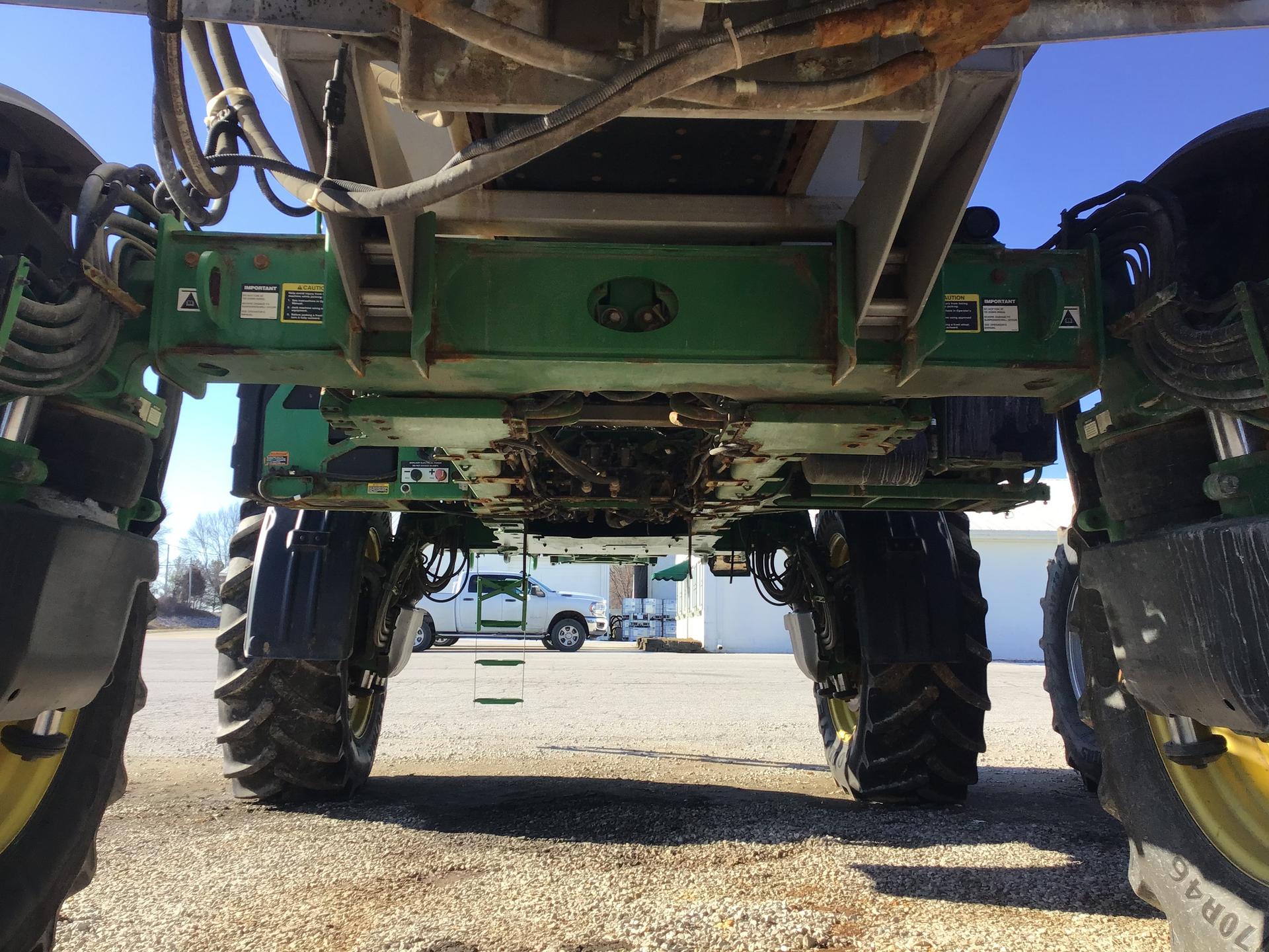 2021 John Deere R4045 Image