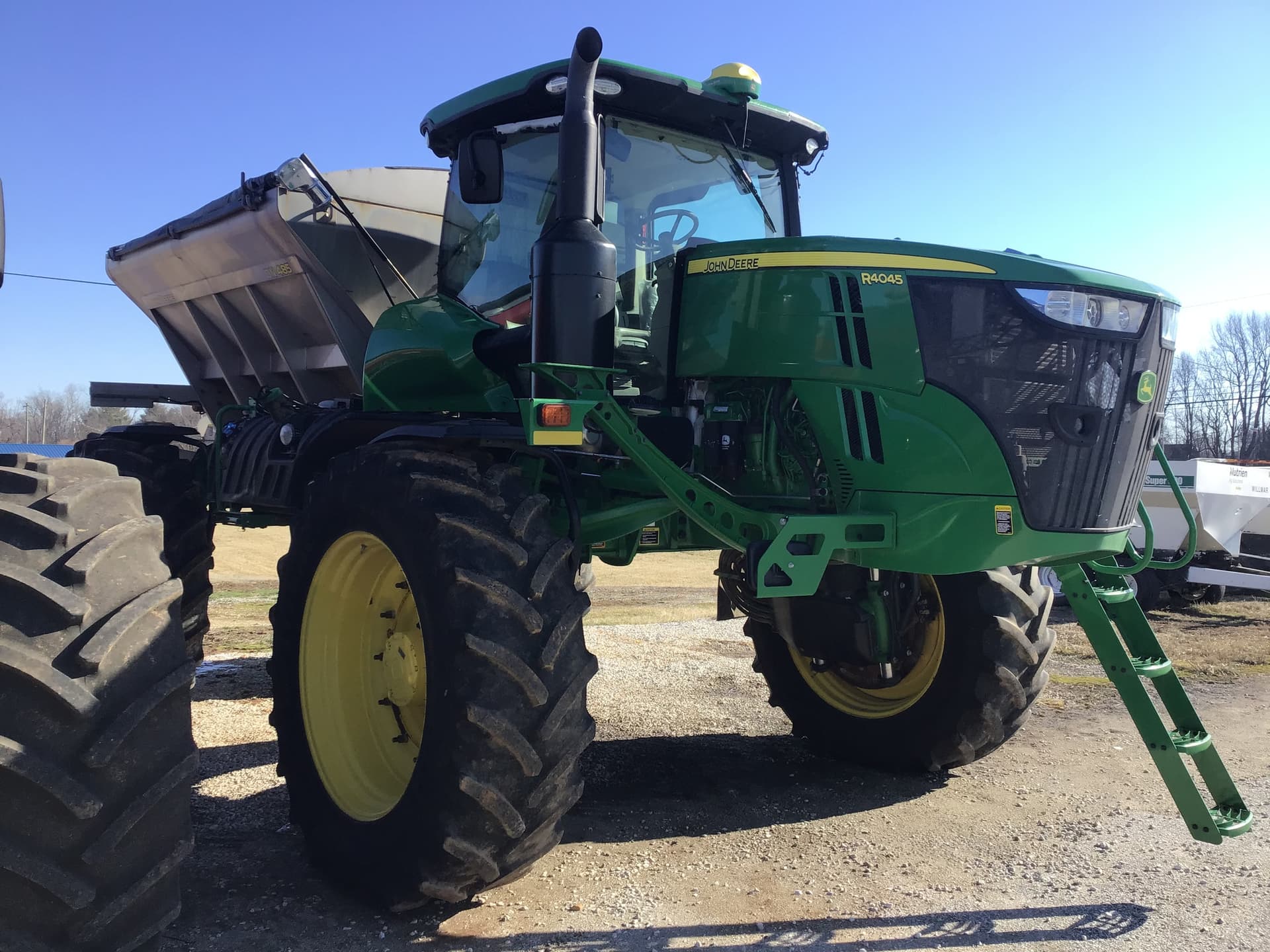 2021 John Deere R4045