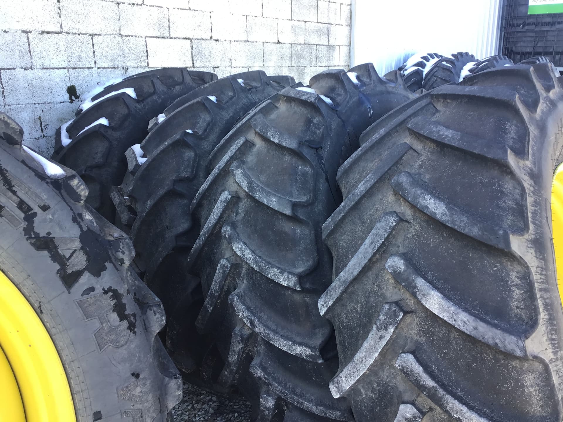 2021 John Deere R4045 Image