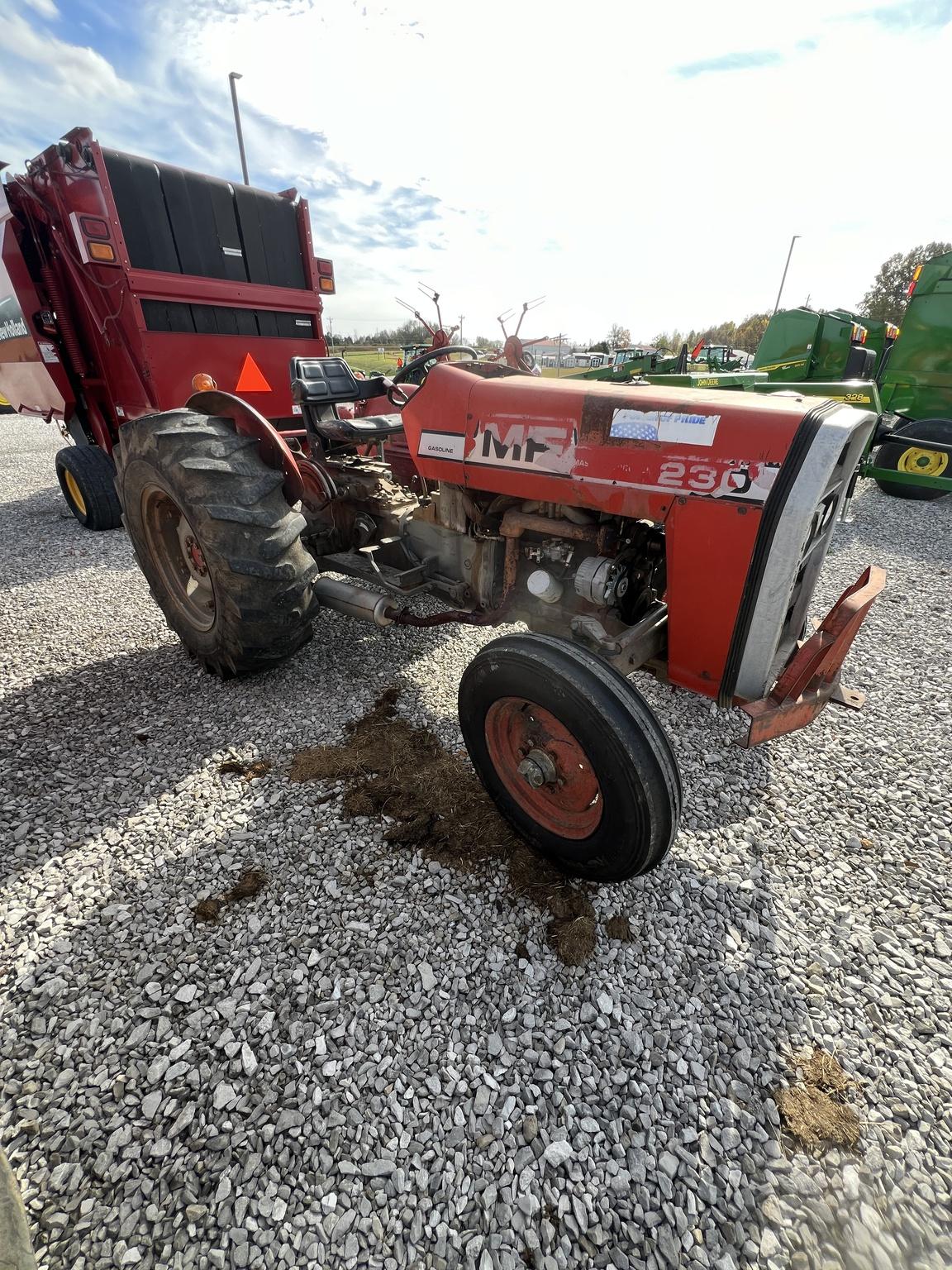 1980 Massey Ferguson 230