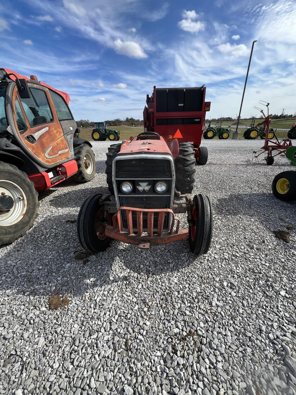 1980 Massey Ferguson 230