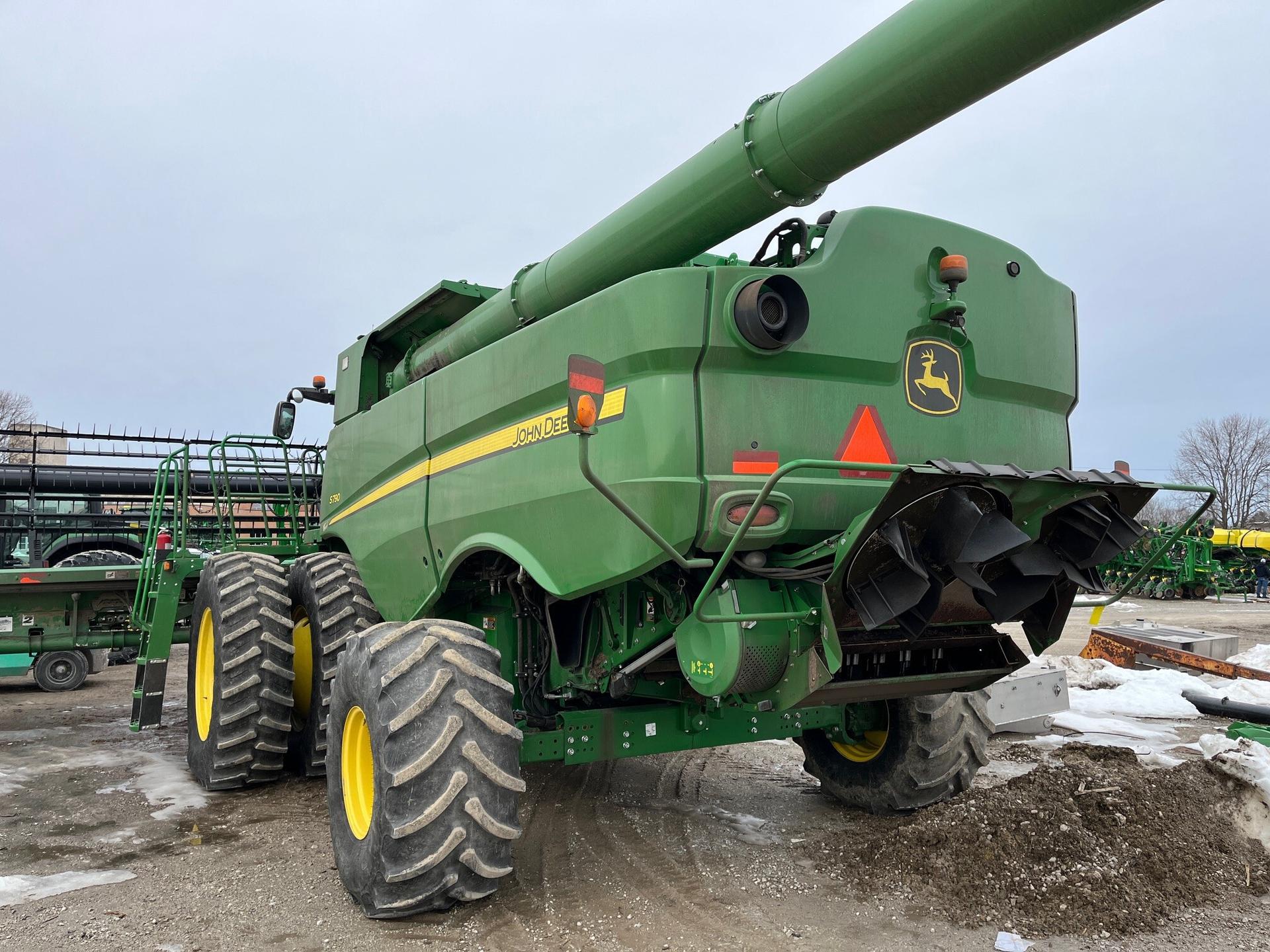 2020 John Deere S790 Image