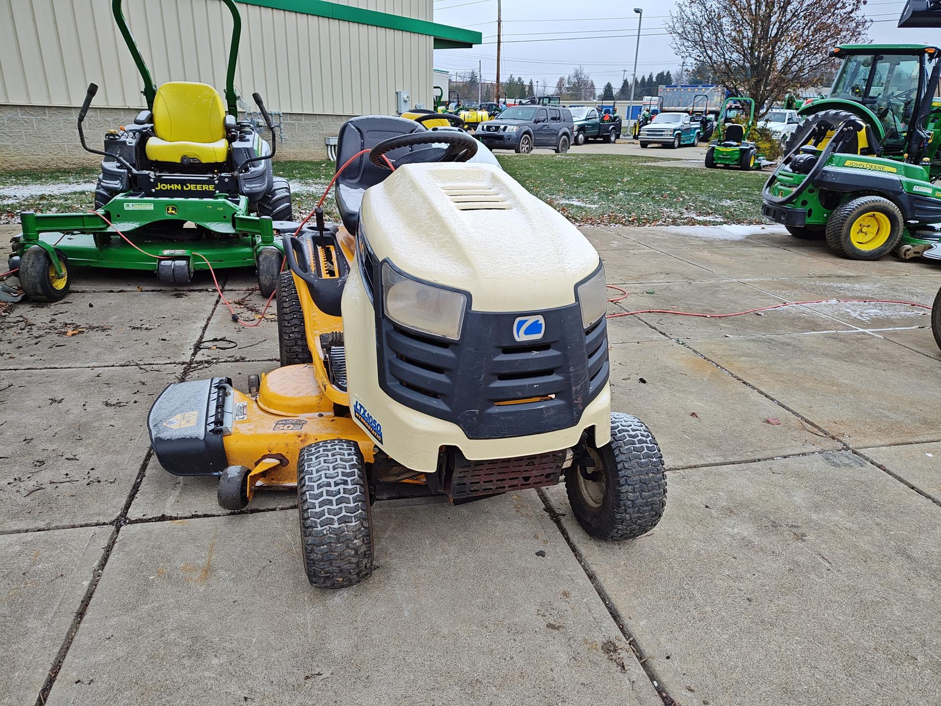 Cub Cadet LTX1050